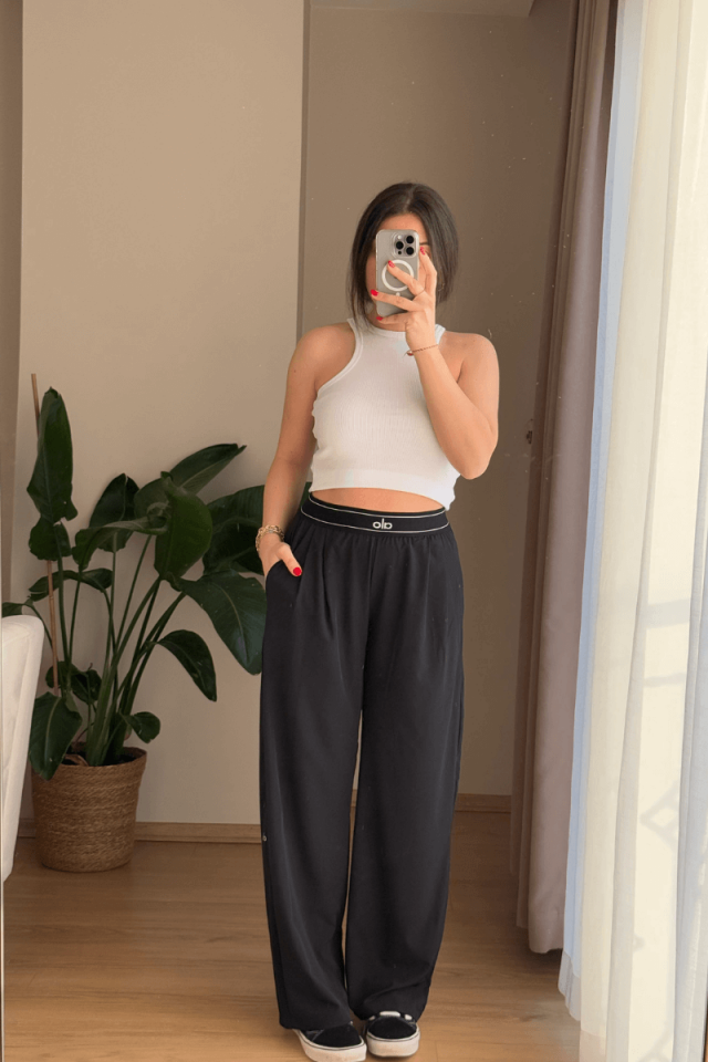 Siyah Beli Lastikli Rahat Bol Paça Pantolon
