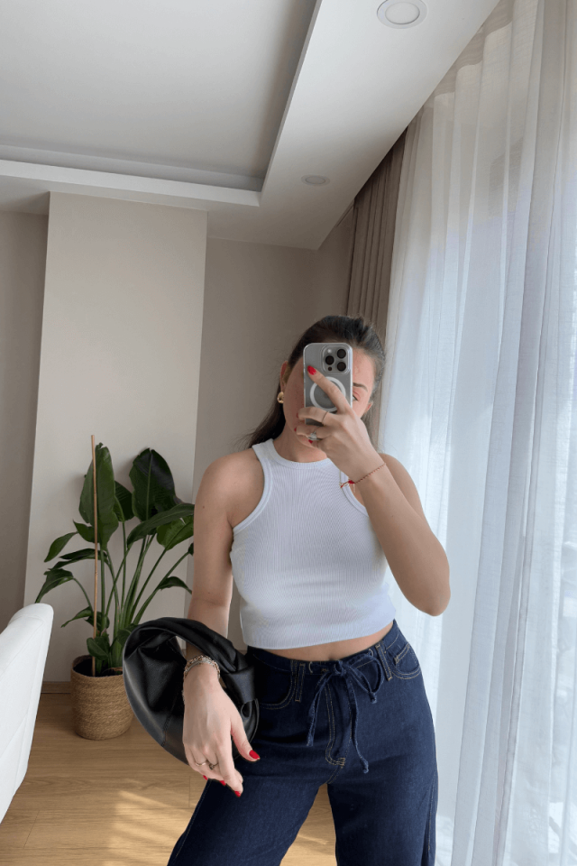 %100 Pamuk Beyaz Halter Yaka Fitilli Atlet