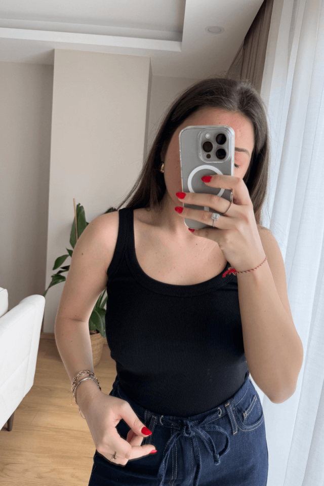 %95 Pamuk Massi Siyah Oyuk Yaka Fitilli Atlet