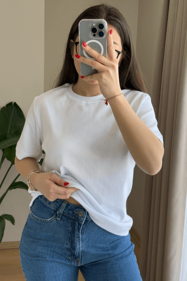 Beyaz Basic Tişört