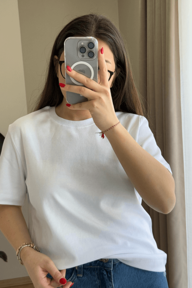 Beyaz Basic Tişört