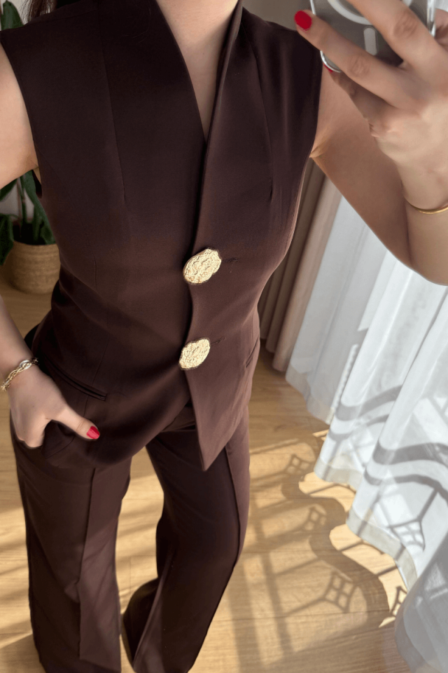 Acı Kahve Gold Düğmeli Yelek Pantolon Takım