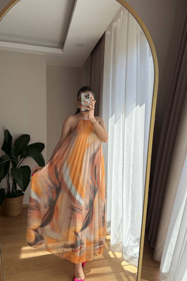 Renk Geçişli İnce Askılı Piliseli Uzun Elbise