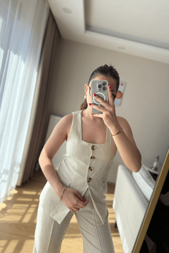 Taş Kare Yaka Yelek Pantolon Takım