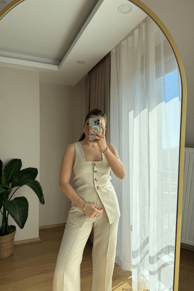 Taş Kare Yaka Yelek Pantolon Takım