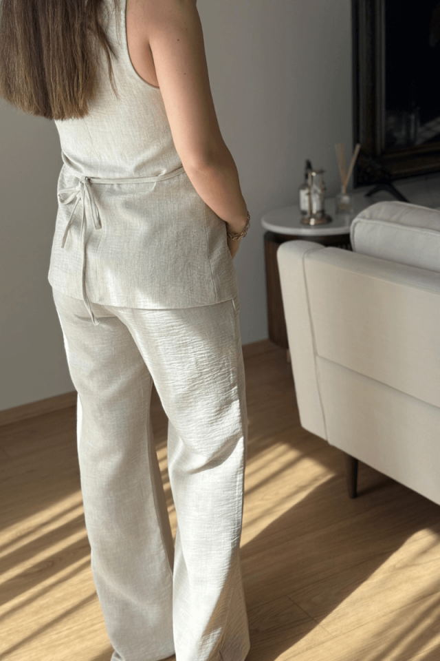 Taş Kare Yaka Yelek Pantolon Takım