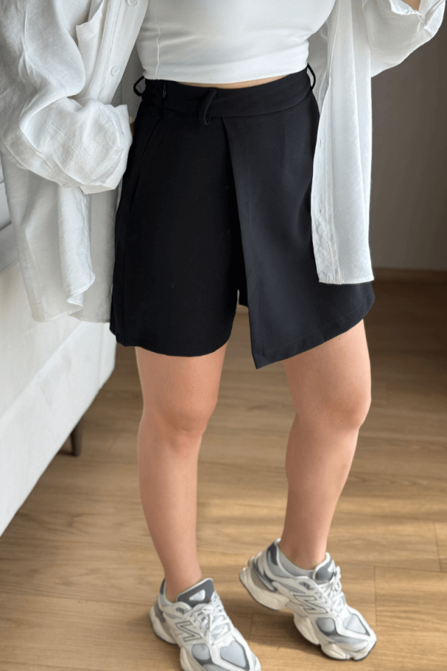 Siyah Premium Kemerli Şort Etek(Kemer Dahil)