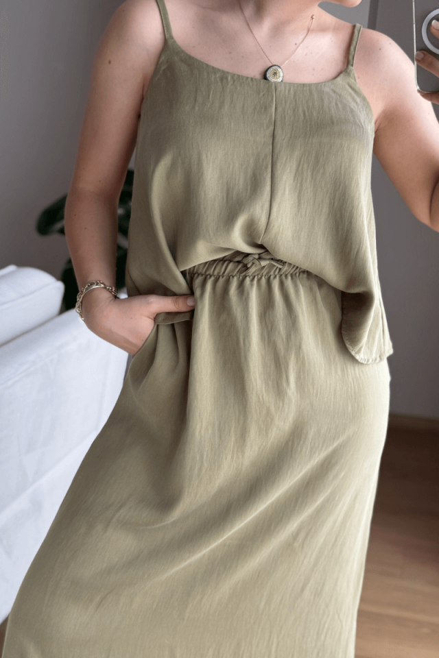 Haki Tensel Askılı Bluz Etek Takım