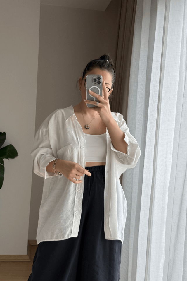 Beyaz Tensel Kumaş Düşük Omuzlu Oversize Gömlek