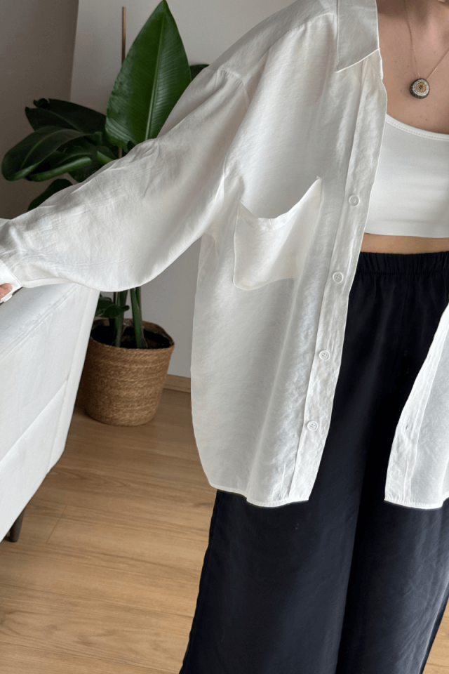 Beyaz Tensel Kumaş Düşük Omuzlu Oversize Gömlek
