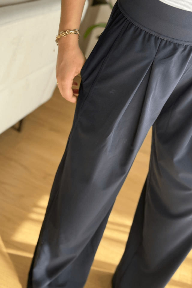 Lacivert Beli Lastikli Rahat Bol Kesim Pantolon