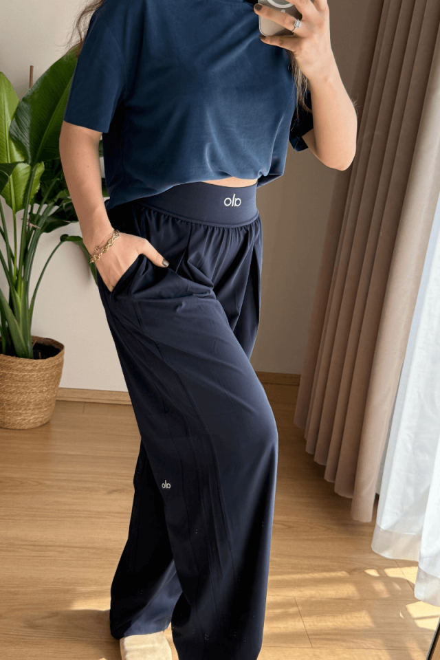 Lacivert Beli Lastikli Rahat Bol Kesim Pantolon