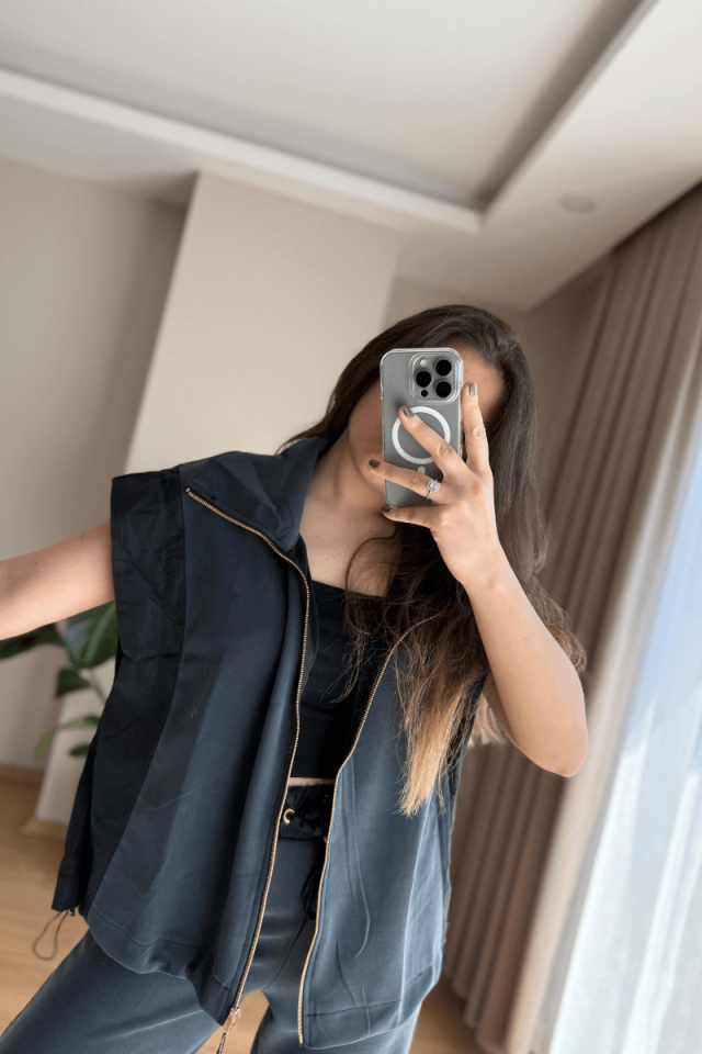 Antrasit Paraşüt Kumaş Detaylı Marka Model Yelek