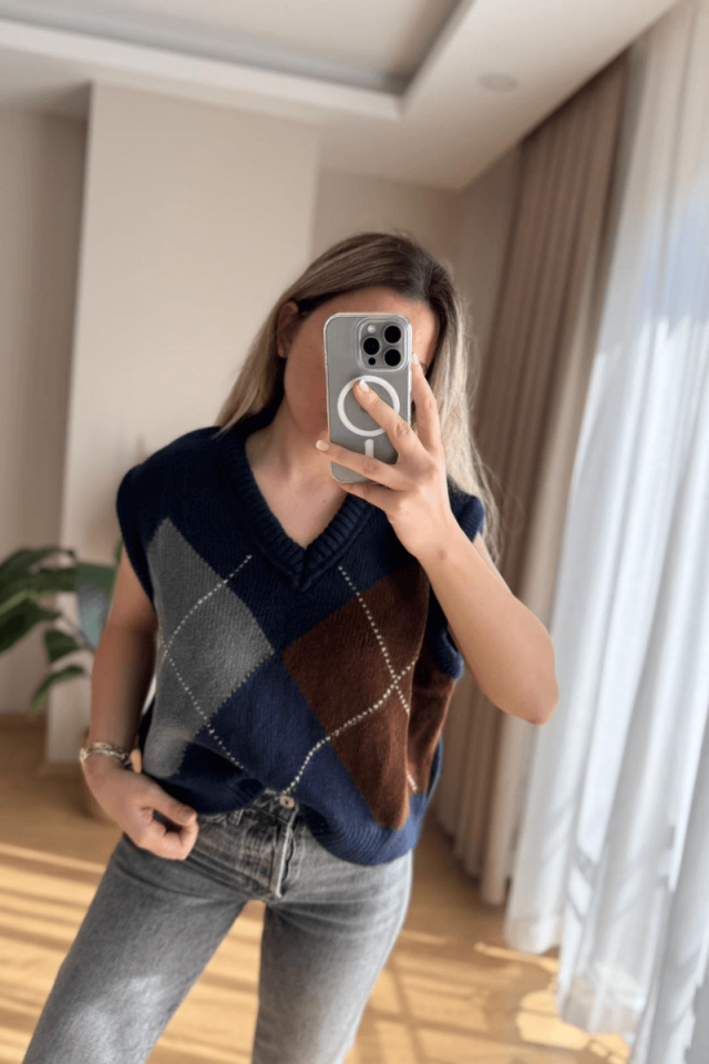 Lacivert Baklava Desen Süveter