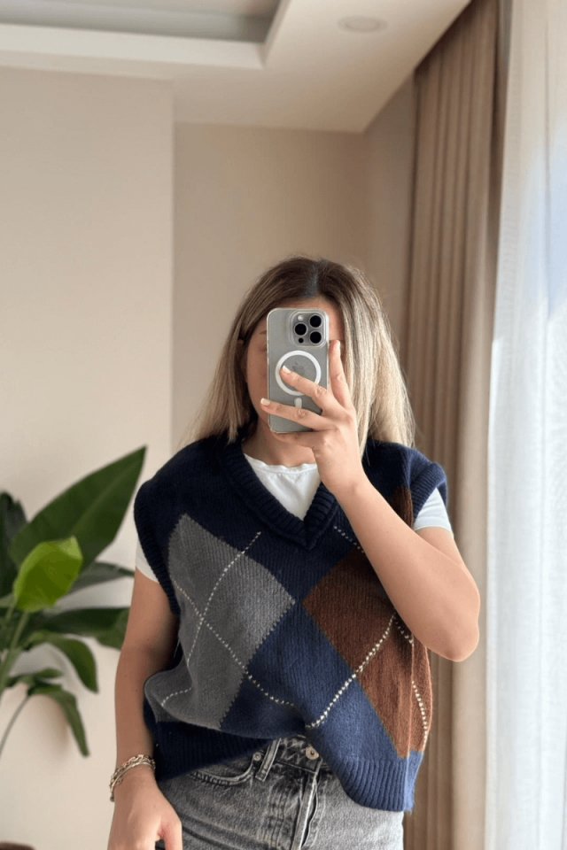 Lacivert Baklava Desen Süveter