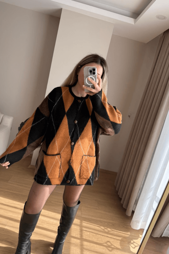 Baklava Desen Cepli Hırka - Siyah/Koyu Tarçın