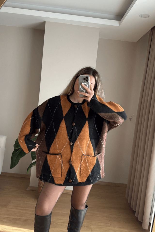 Baklava Desen Cepli Hırka - Siyah/Koyu Tarçın