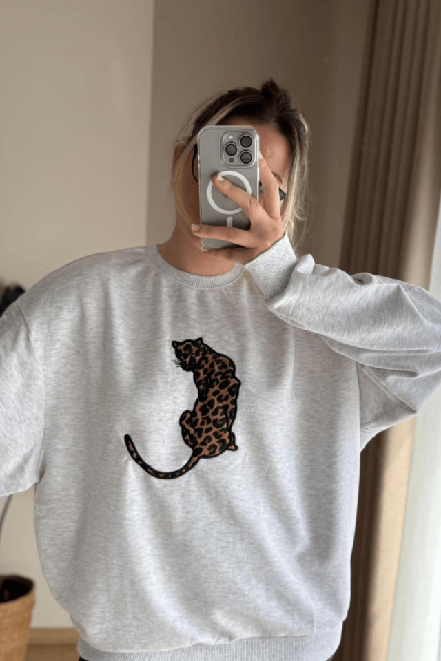 Leopar Nakışlı Sweatshirt (Gri)