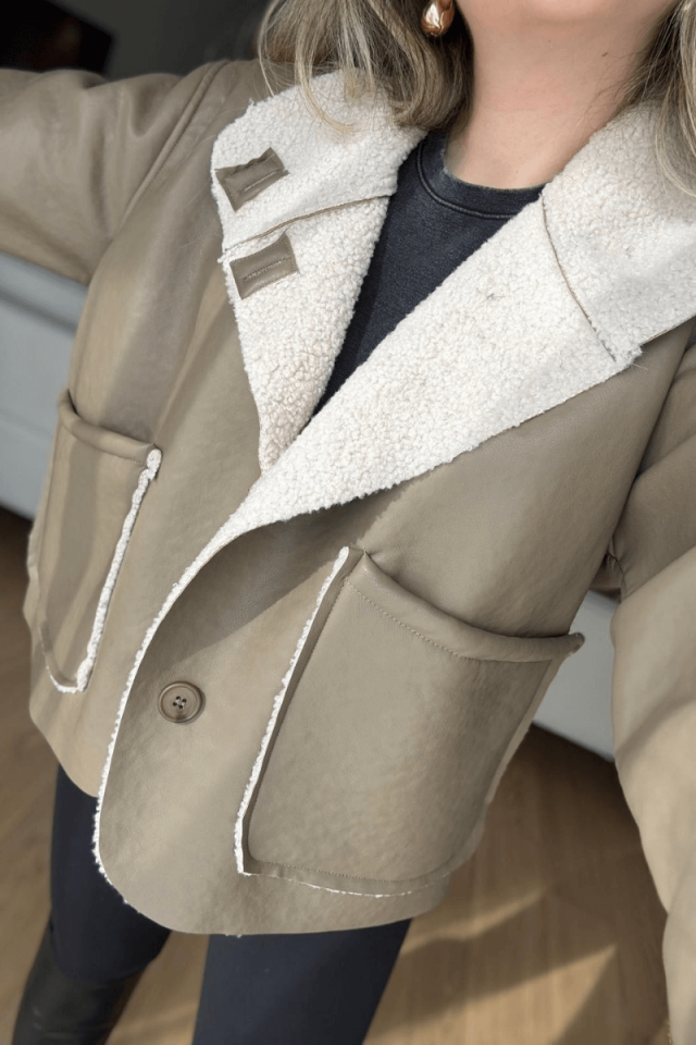 İçi Kürklü Vizon Deri Ceket﻿ (Oversize)