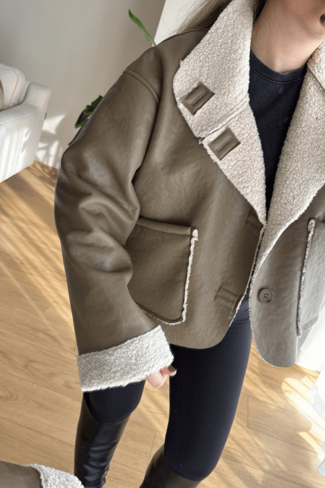 İçi Kürklü Vizon Deri Ceket﻿ (Oversize)