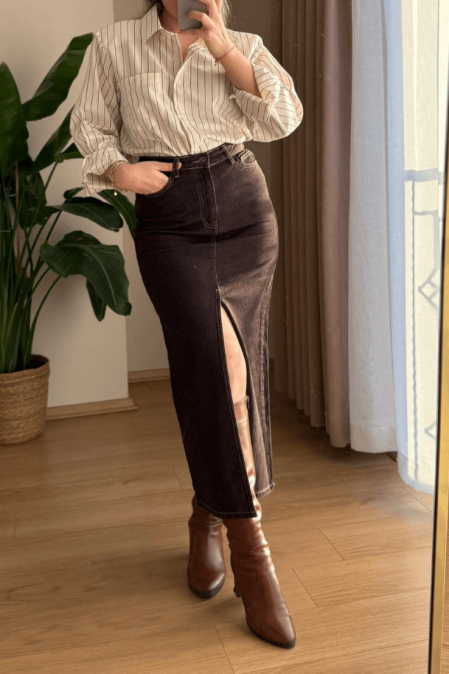 Kahve Önden Yırtmaçlı Uzun Kot Etek