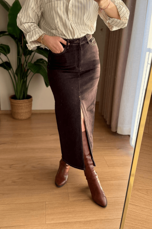 Kahve Önden Yırtmaçlı Uzun Kot Etek