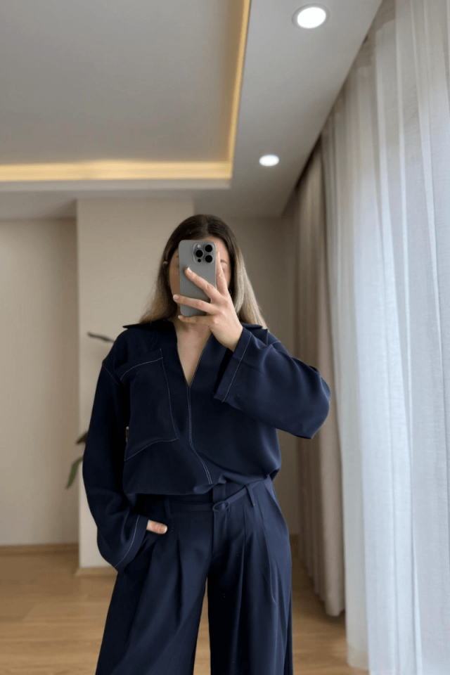 Lacivert V Yaka Kemerli Premium Takım